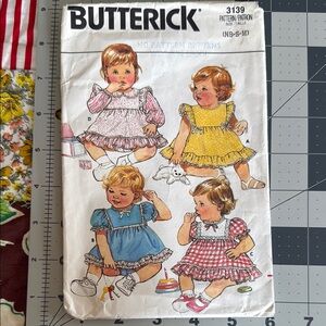 Vintage Butterick 3139 Baby Dress & Panties Sewing Pattern (NB–M, 1985)